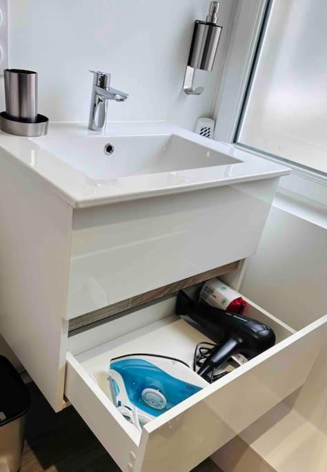 L'Escale Du Mont Saint Michel Apartment Авранш Екстериор снимка